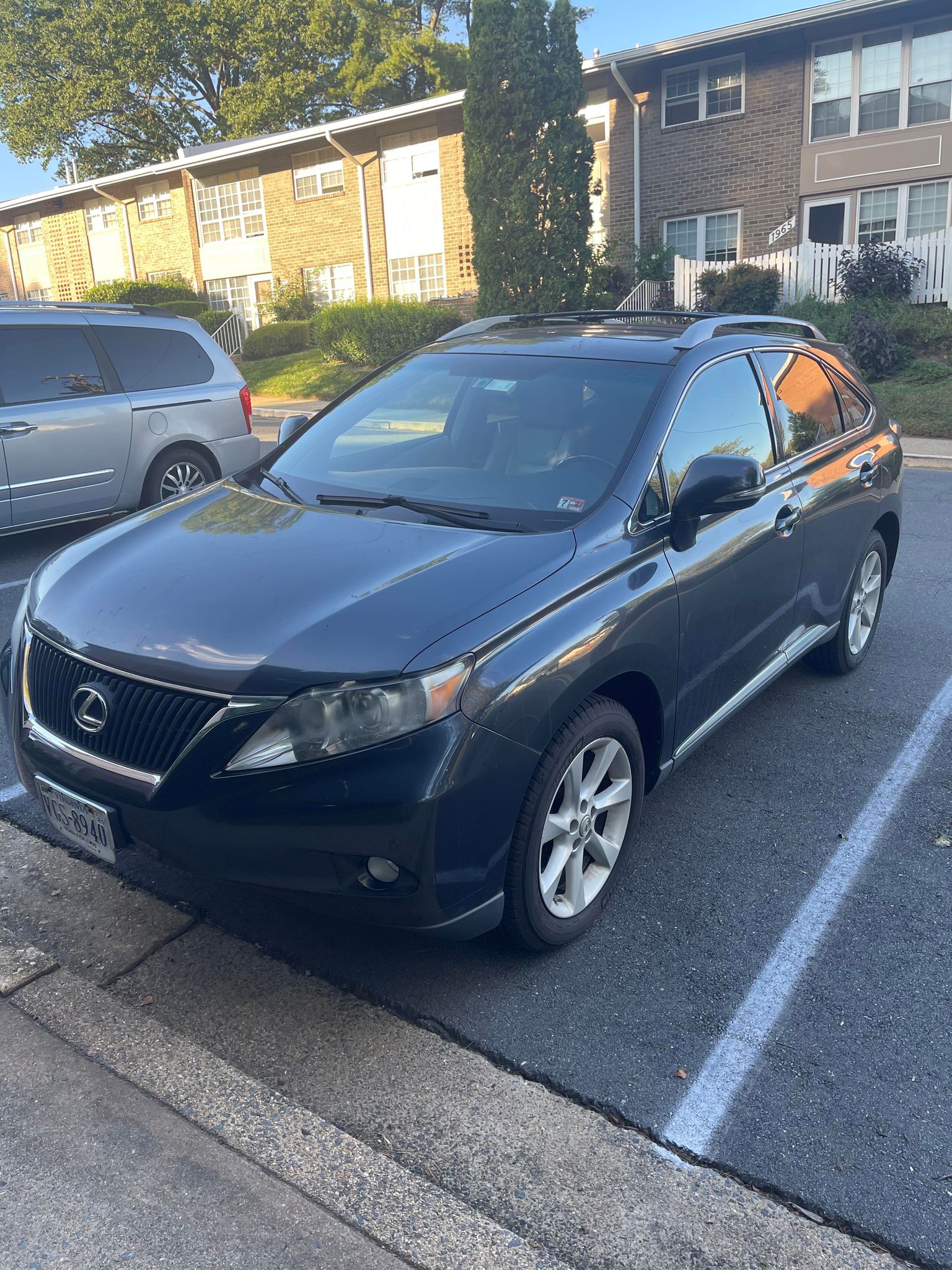 Used 2011 Lexus RX 350 2WD image 2