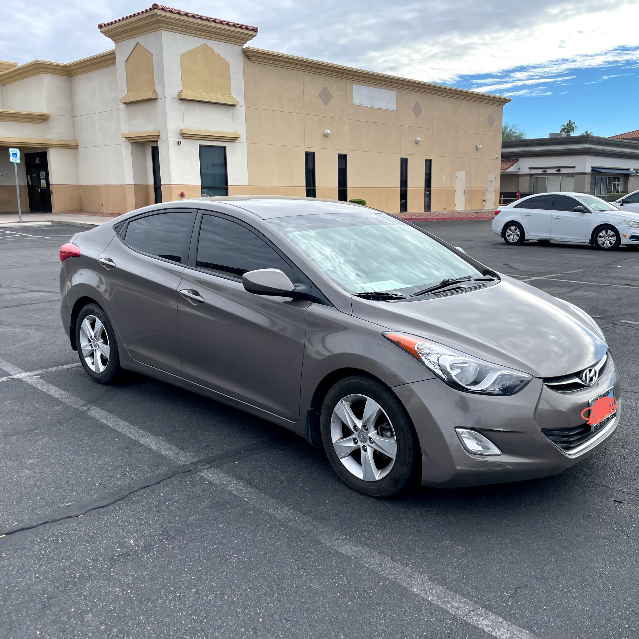 Used 2013 Hyundai Elantra GLS w/ Preferred Pkg FWD image 4