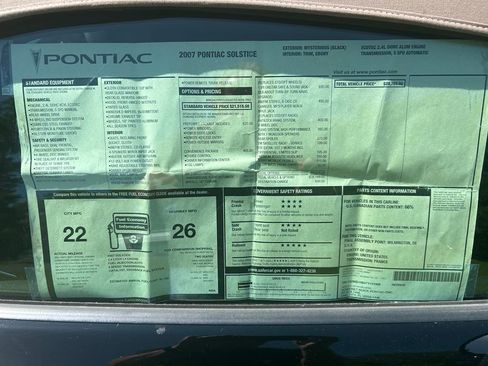 Used 2007 Pontiac Solstice Convertible image 17