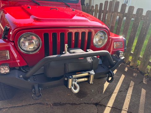 Used 1999 Jeep Wrangler SE AWD/4WD image 10