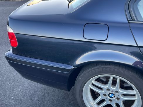 Used 2001 BMW 740iL RWD image 19