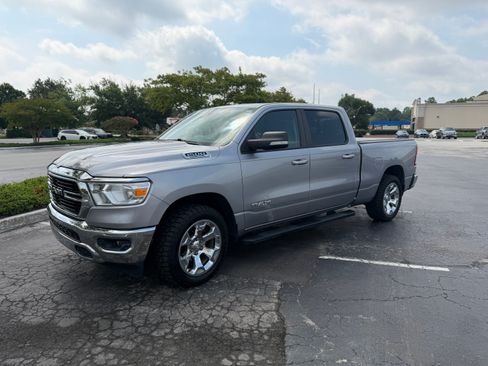 Used 2020 RAM 1500 Big Horn AWD/4WD image 1