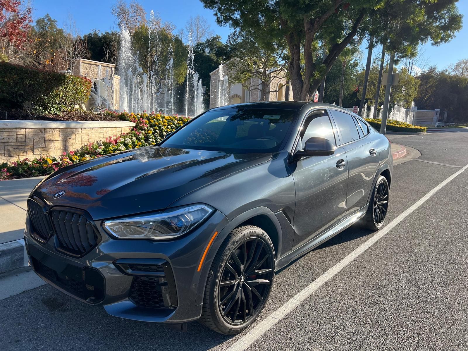 Used 2022 BMW X6 xDrive40i w/ Executive Package AWD/4WD image 1