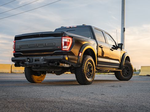 Used 2023 Ford F150 Raptor w/ Equipment Group 802A Raptor R AWD/4WD image 4