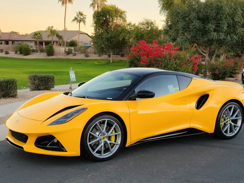 Used 2024 Lotus Emira First Edition image 4