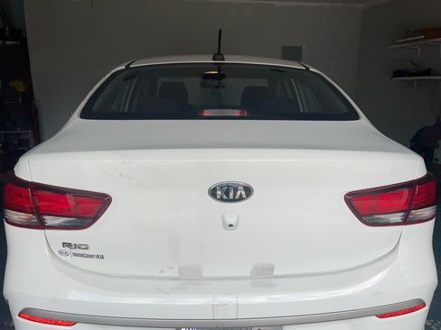 Used 2021 Kia Rio LX image 10