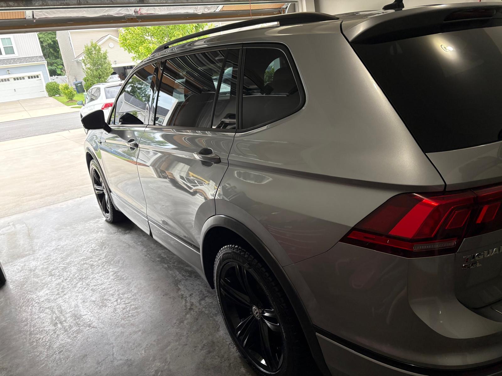 Used 2019 Volkswagen Tiguan S FWD image 4