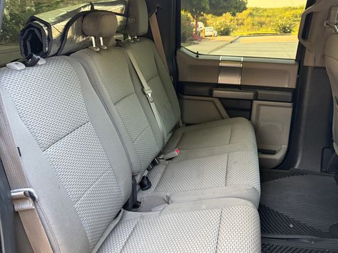 Used 2015 Ford F150 XLT w/ Equipment Group 301A Mid AWD/4WD image 21