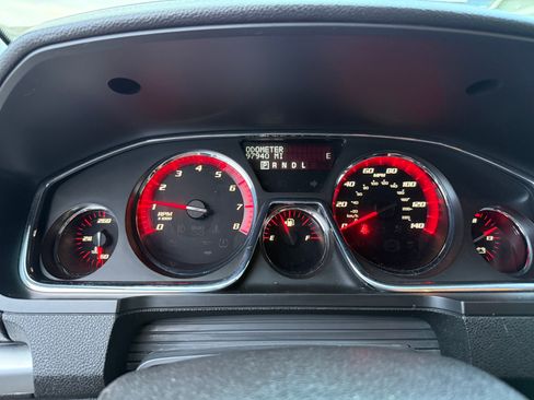 Used 2016 GMC Acadia SLE image 17