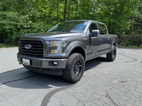 Used 2017 Ford F150 XLT w/ Equipment Group 302A Luxury AWD/4WD image 2