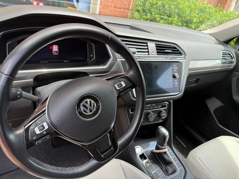 Used 2019 Volkswagen Tiguan S FWD image 8