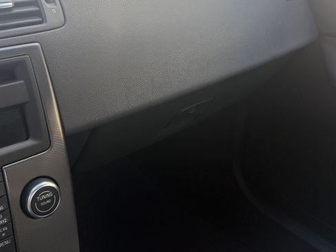 Used 2013 Volvo C30 T5 R-Design FWD image 20