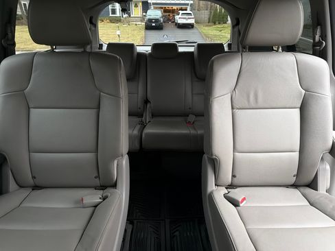 Used 2016 Honda Odyssey EX-L image 8
