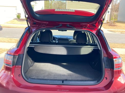 Used 2012 Lexus CT 200h Premium image 4