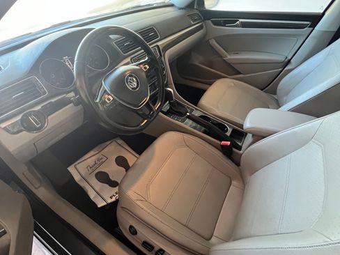 Used 2016 Volkswagen Passat 1.8T SE image 21