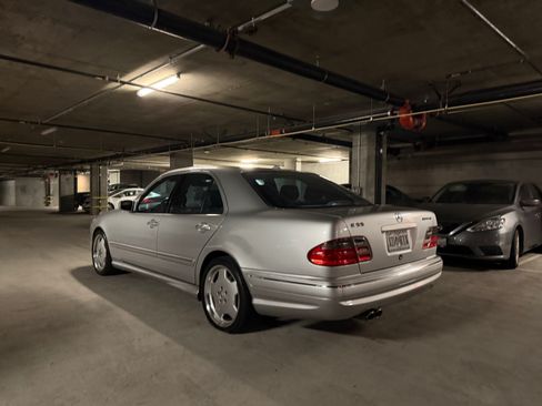 Used 2000 Mercedes-Benz E 55 AMG Sedan image 11