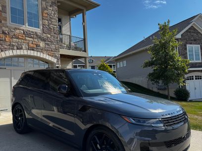 Used 2024 Land Rover Range Rover Sport SE