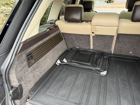 Used 2021 Land Rover Range Rover P525 Westminster Edition image 19