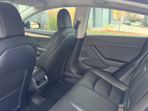 Used 2022 Tesla Model 3 Long Range image 25