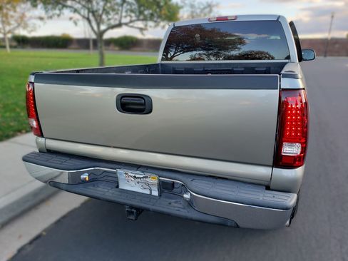 Used 2001 GMC Sierra 1500 2WD Extended Cab image 6