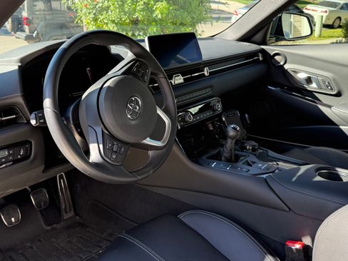 Used 2024 Toyota Supra Premium image 6