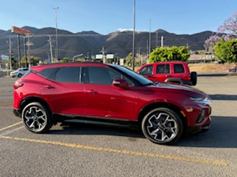 Used 2020 Chevrolet Blazer RS image 2