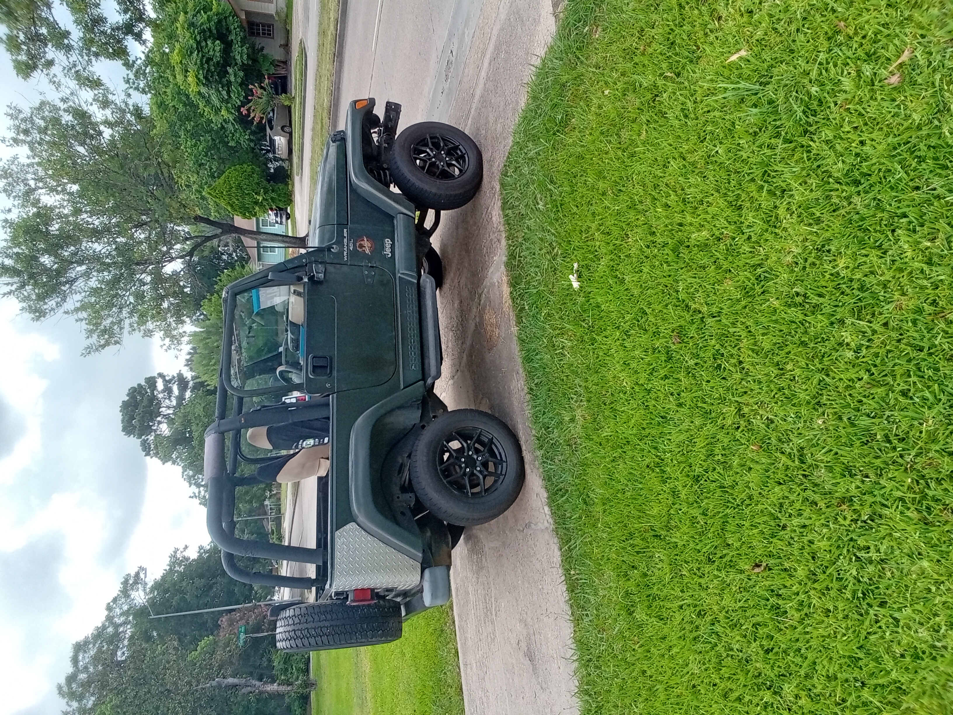 Used 1997 Jeep Wrangler Sahara AWD/4WD image 14