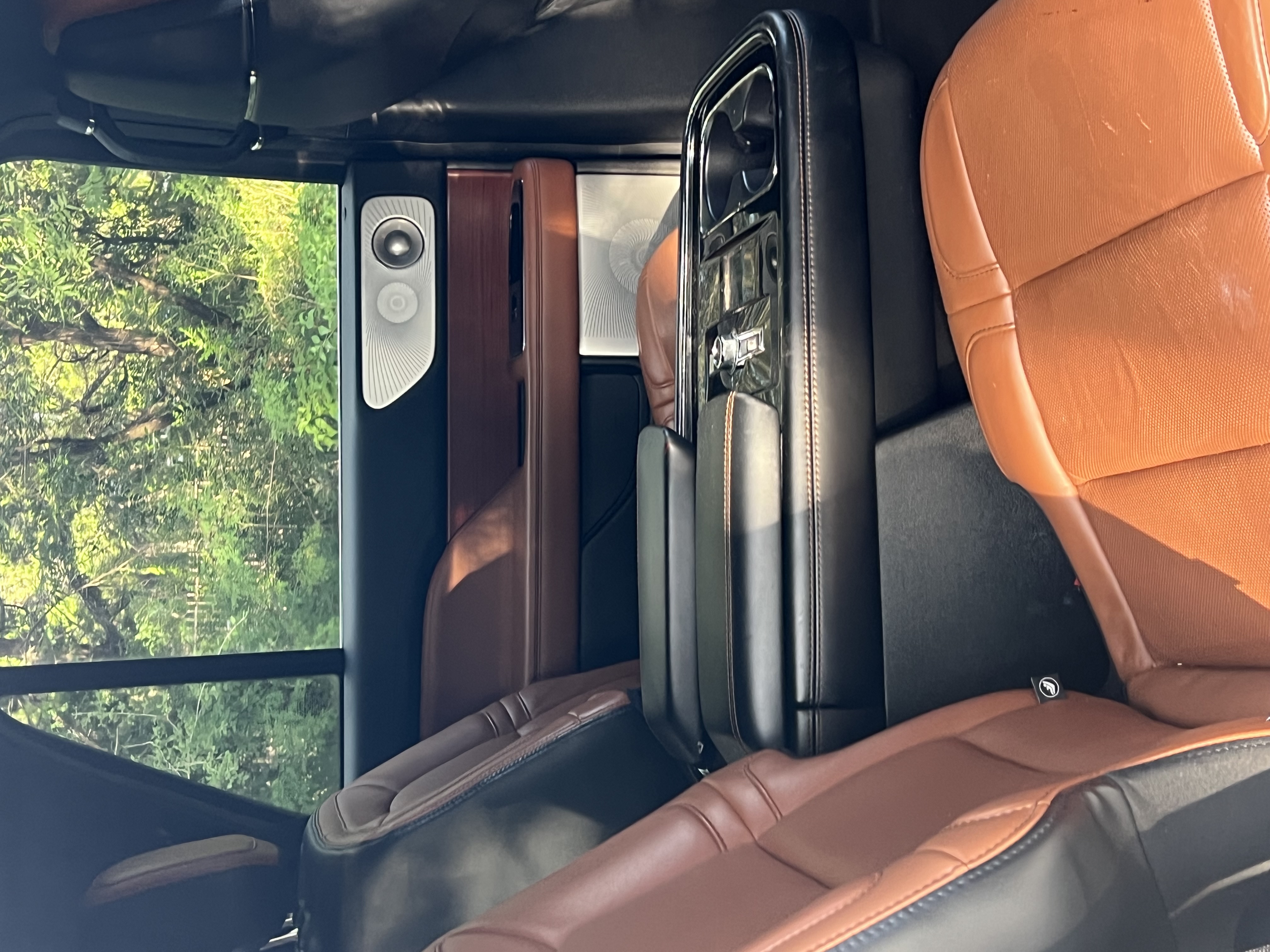 Used 2020 Lincoln Navigator Reserve w/ Luxury Package RWD image 8
