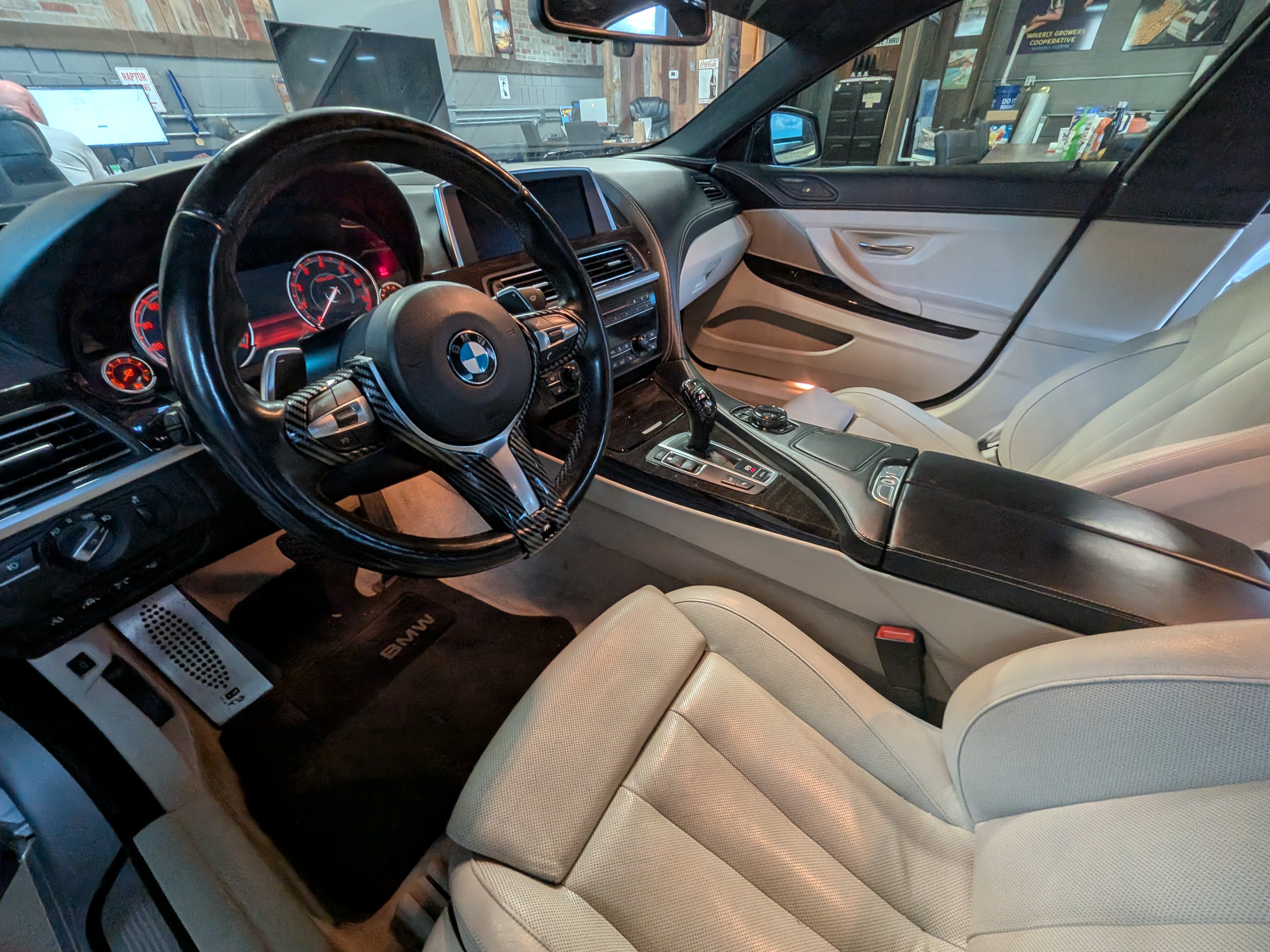 Used 2015 BMW 640i Gran Coupe RWD image 13