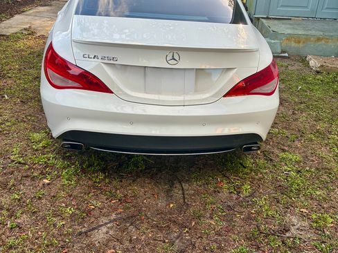 Used 2014 Mercedes-Benz CLA 250 image 4