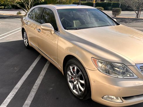 Used 2007 Lexus LS 460 L image 11