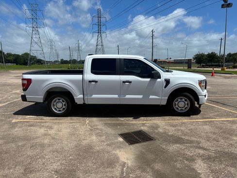 Used 2021 Ford F150 XL w/ Trailer Tow Package RWD image 2