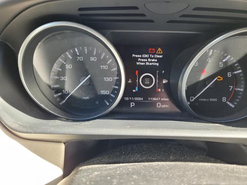 Used 2014 Land Rover Range Rover Sport HSE image 9