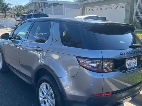 Used 2021 Land Rover Discovery Sport S image 6