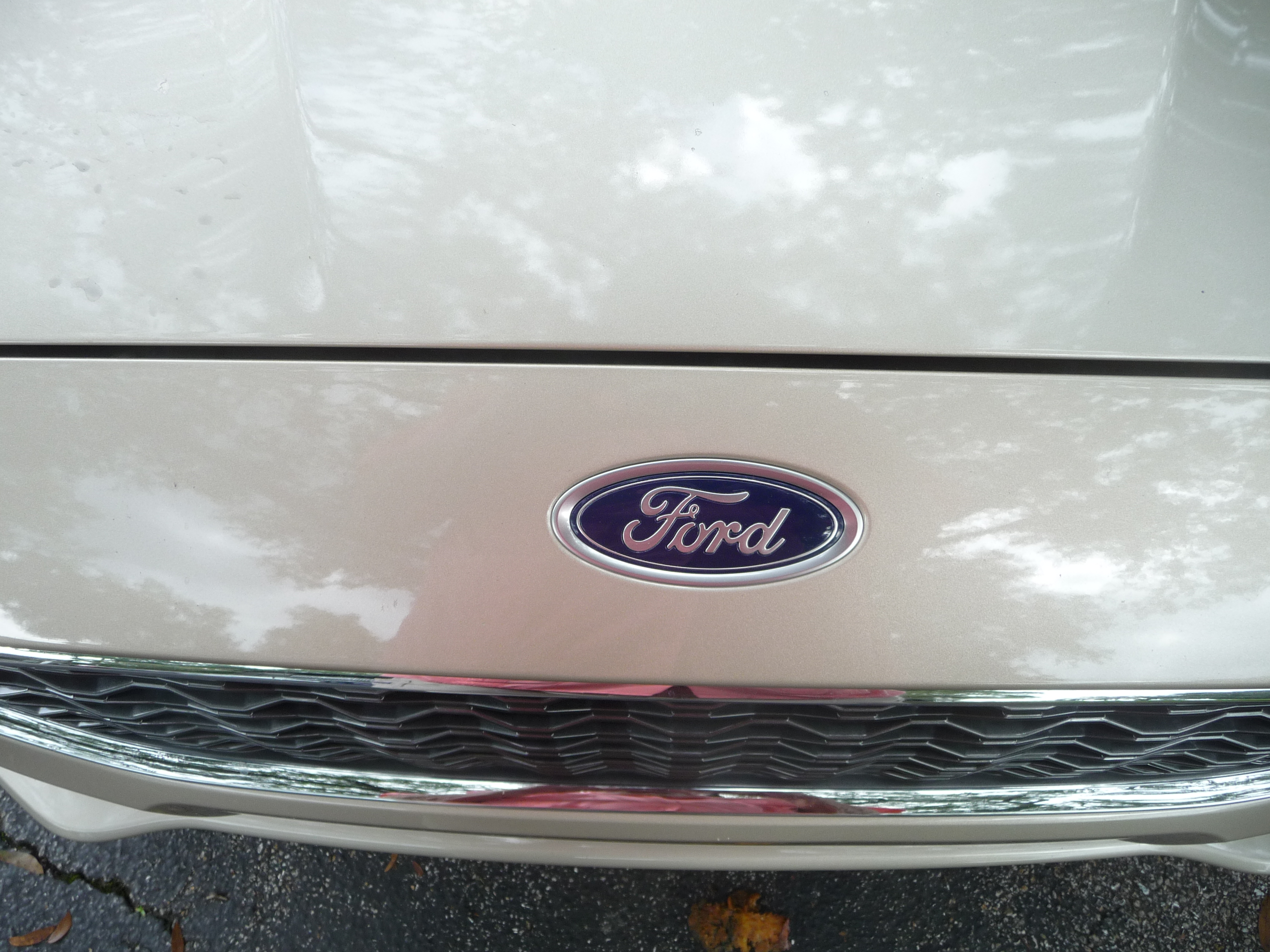 Used 2018 Ford Fusion Platinum FWD image 19