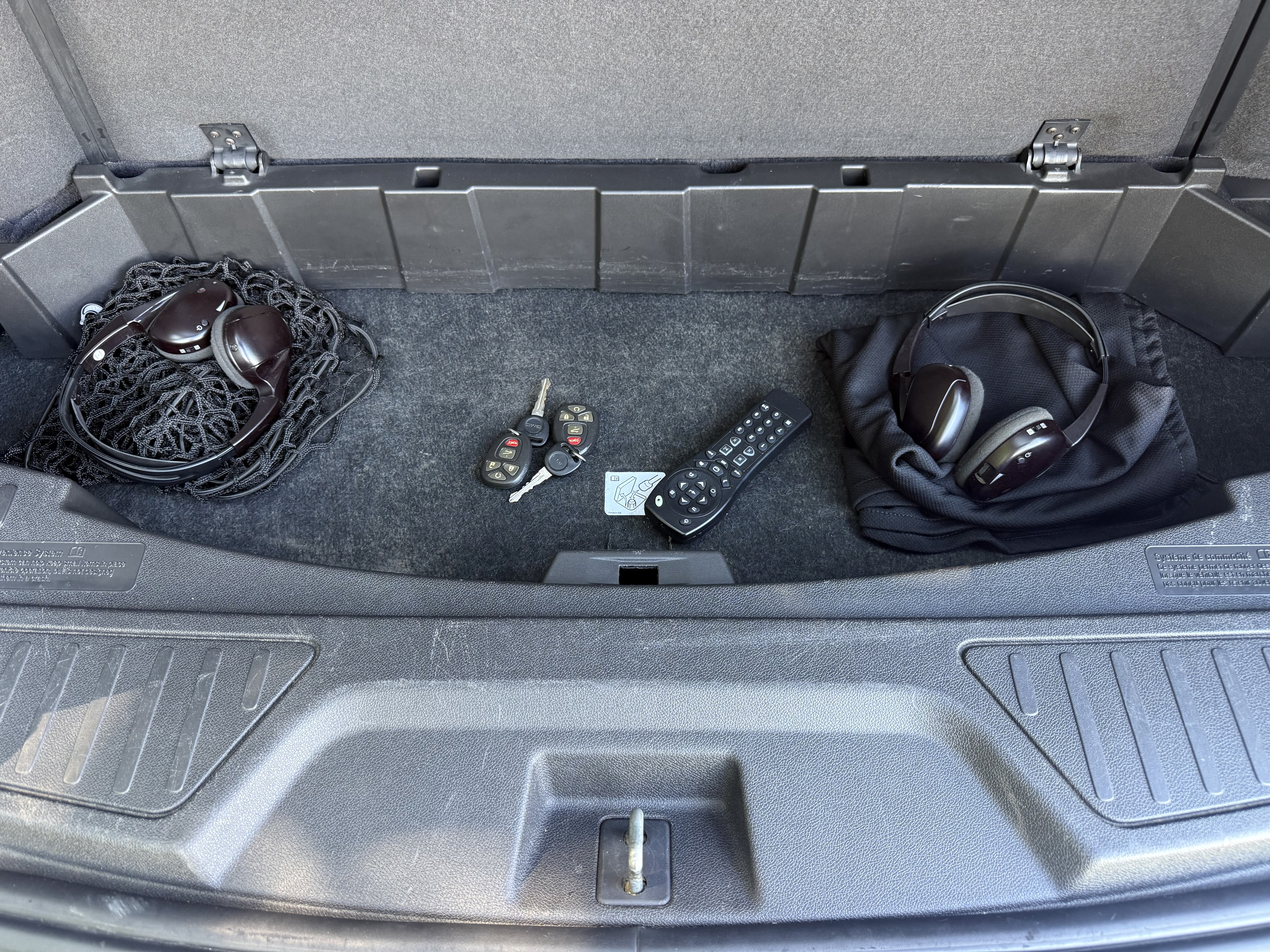 Used 2011 GMC Acadia Denali AWD/4WD image 8