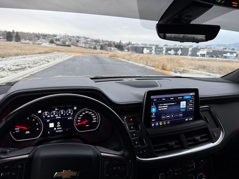 Used 2021 Chevrolet Tahoe High Country image 10