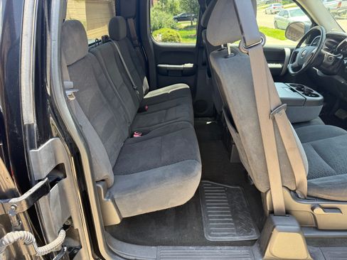 Used 2008 GMC Sierra 1500 SLE w/ Power Pack Plus AWD/4WD image 16