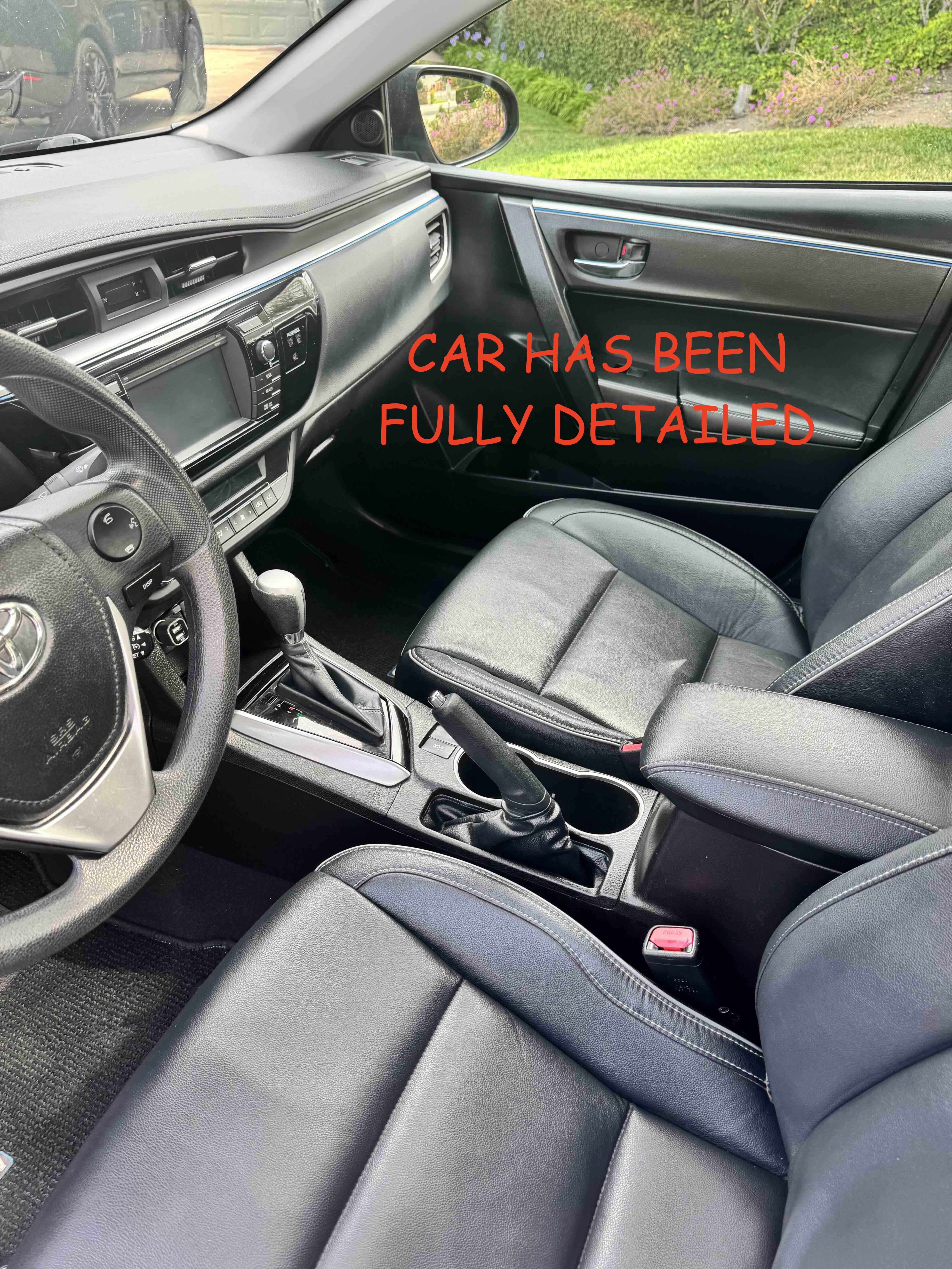 Used 2014 Toyota Corolla LE Premium w/ Driver Convenience Package FWD image 4