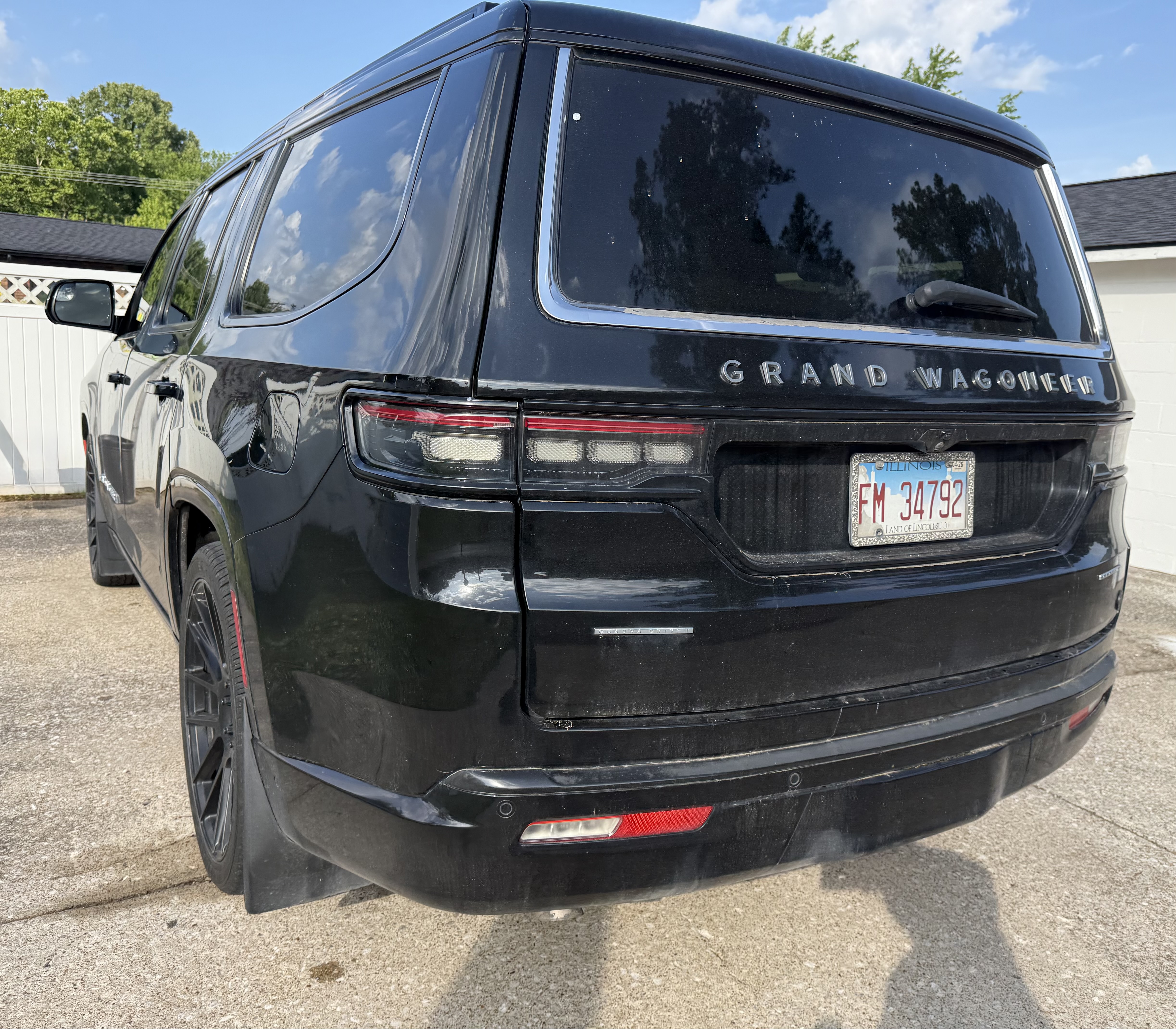 Used 2022 Jeep Grand Wagoneer Series I AWD/4WD image 4