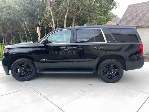 Used 2017 Chevrolet Tahoe LT w/ Luxury Package image 2