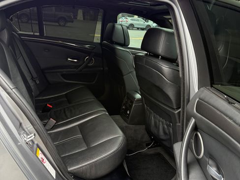 Used 2008 BMW M5 RWD image 14