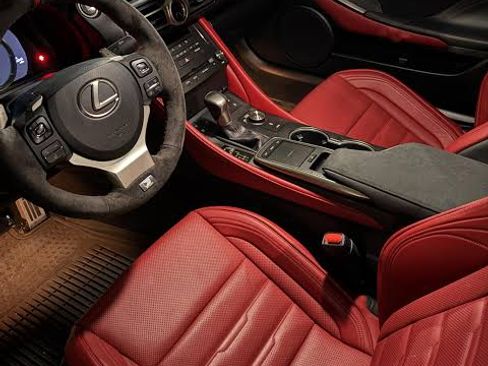 Used 2017 Lexus RC 350 F Sport AWD/4WD image 2