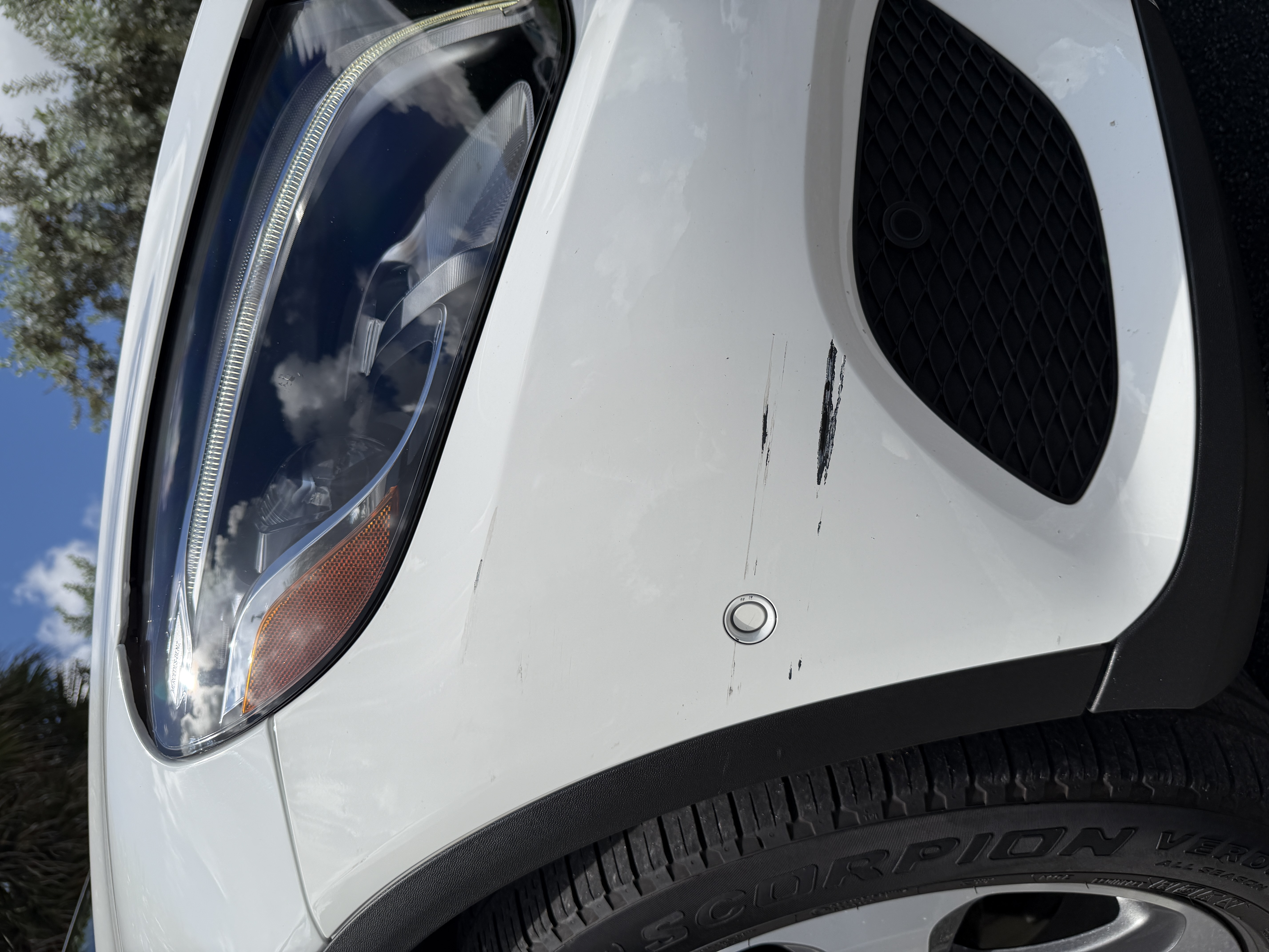 Used 2019 Mercedes-Benz GLC 300 4MATIC Coupe image 5