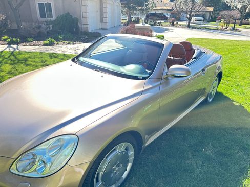Used 2003 Lexus SC 430 Convertible image 5