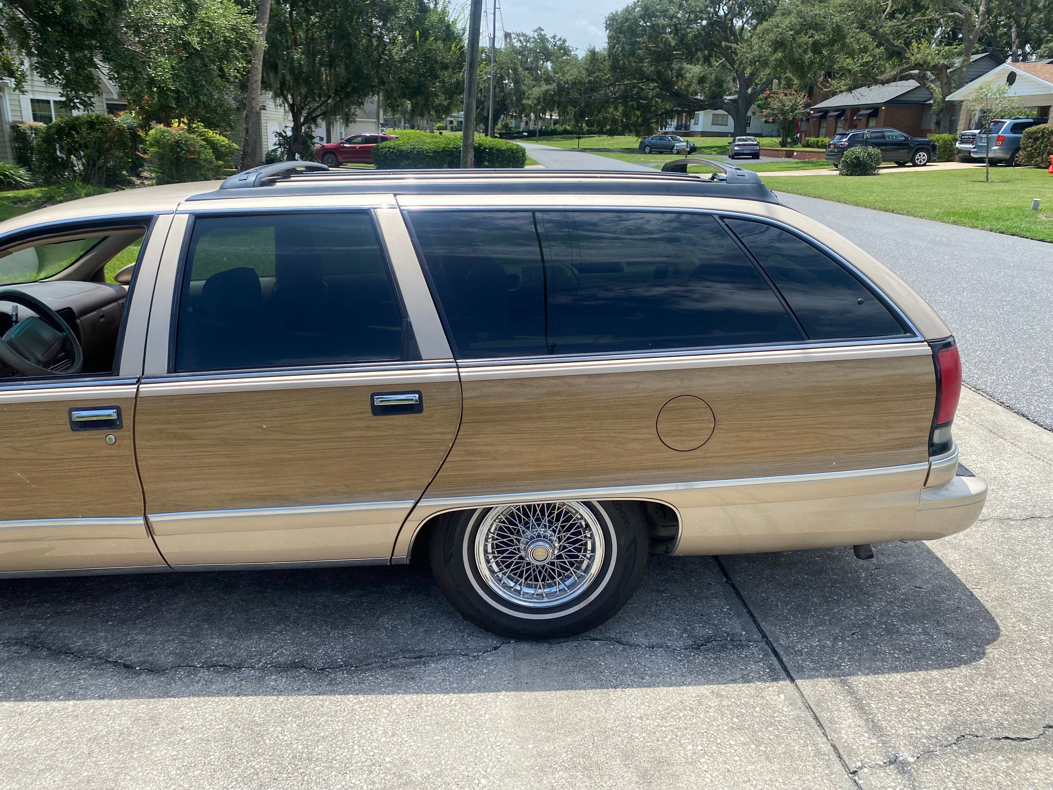 Used 1994 Chevrolet Caprice Classic RWD image 11