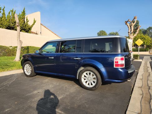 Used 2012 Ford Flex SEL w/ Equipment Group Order Code image 4