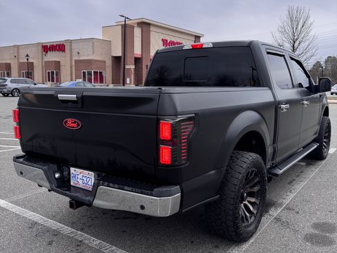 Used 2015 Ford F150 XLT w/ Equipment Group 302A Luxury image 6