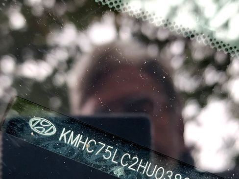 Used 2017 Hyundai Ioniq SEL image 25