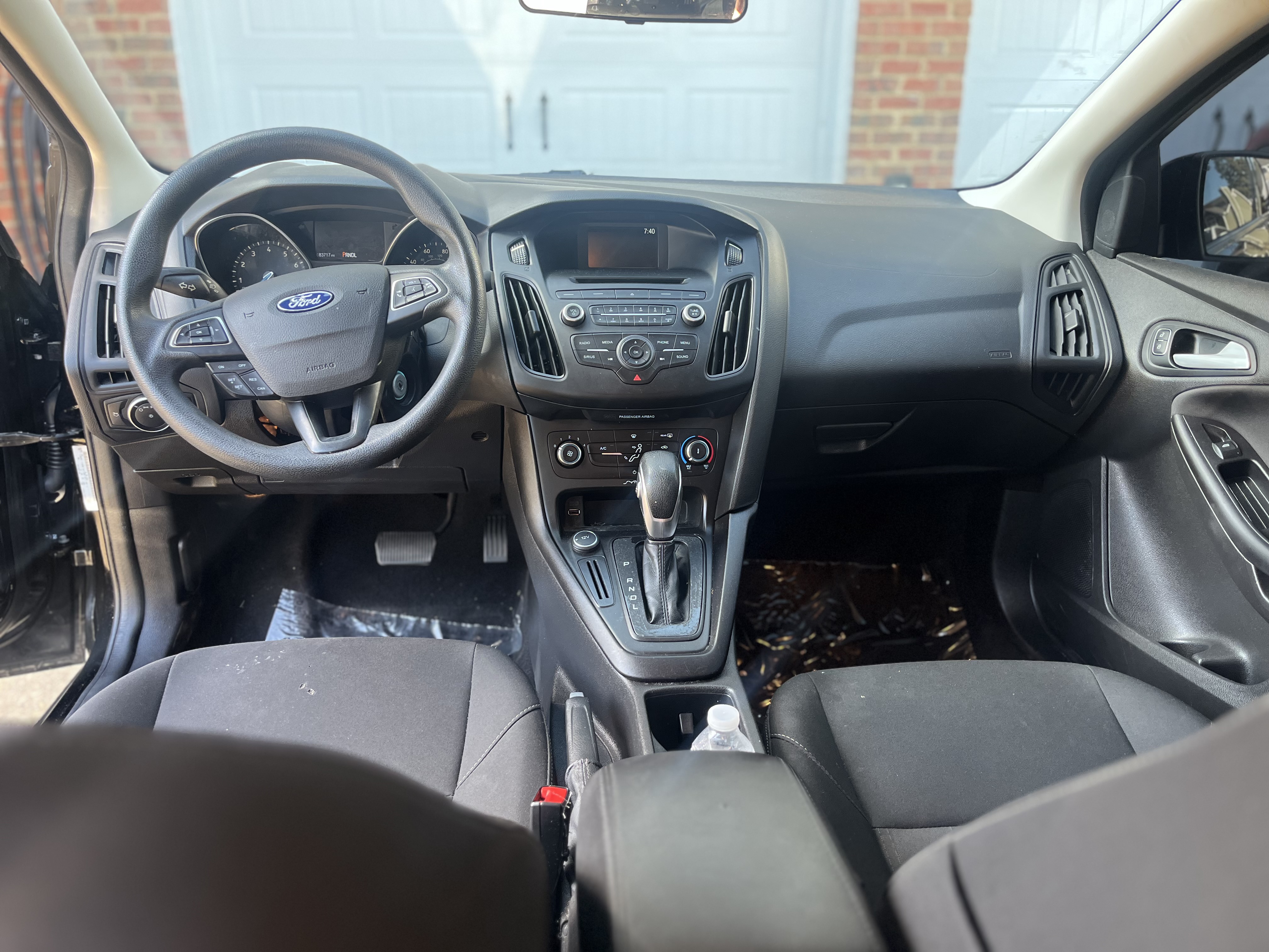 Used 2016 Ford Focus SE w/ Reverse Sensing Package FWD image 9